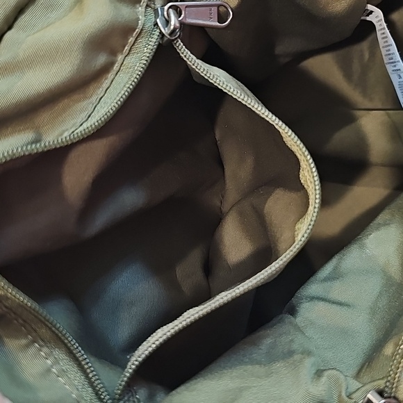 Green Levi's Canvas Tote Bag with Leather Straps - Picture 6 of 7